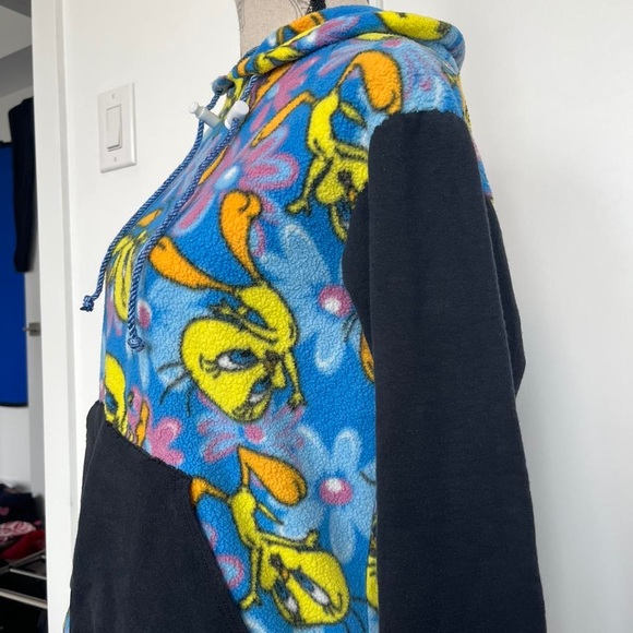 Vintage reworked tweety bird hoodie - Picture 3 of 5